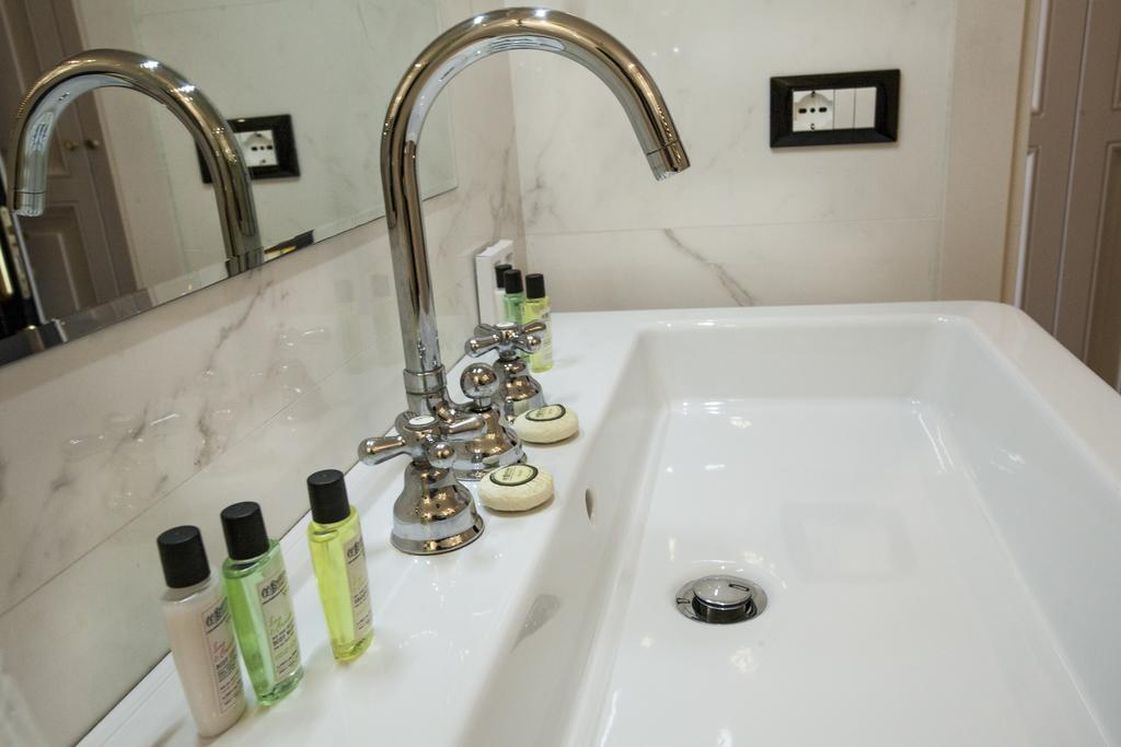 Splendor Suite Rome - Suites & Apartments Экстерьер фото